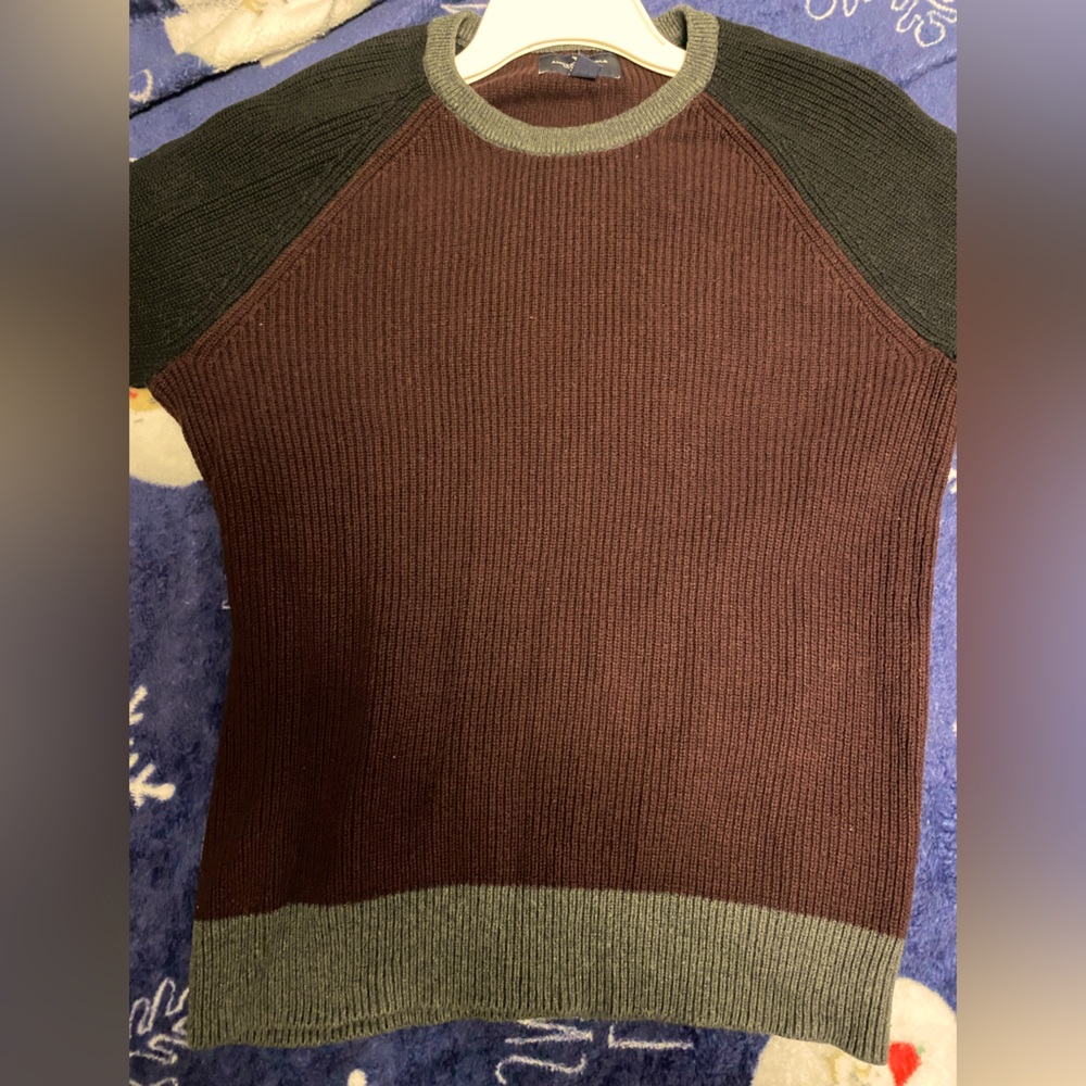 American eagle size small